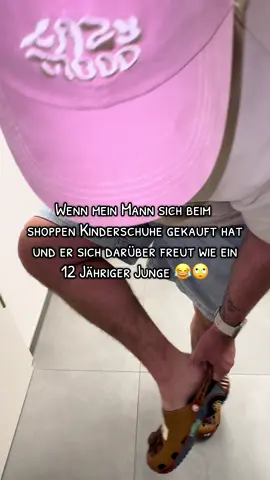 Was sagt ihr zu seiner Ausbeute?😂 #couplecomedy #couple #funnycouples #fyp #viraltiktok #fy #pärchenvideos #ehe #typischmann #couplegoals #tiktokcouple 