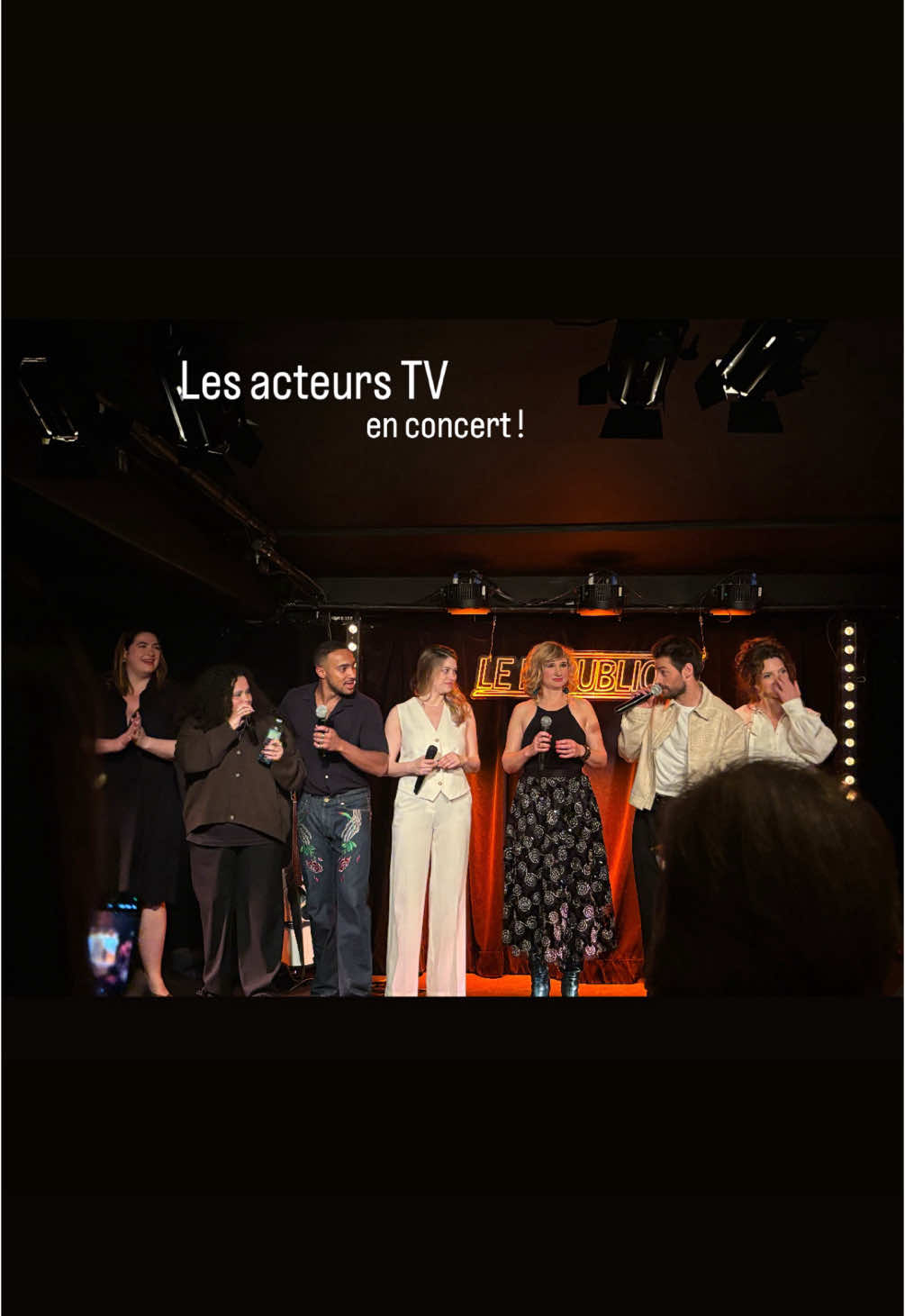Les acteurs TV en concert !  C’était génial wow ! @Les acteurs TV en concert  #concert #acteurtv #demainnousappartient #icitoutcommence #plusbellelavie 