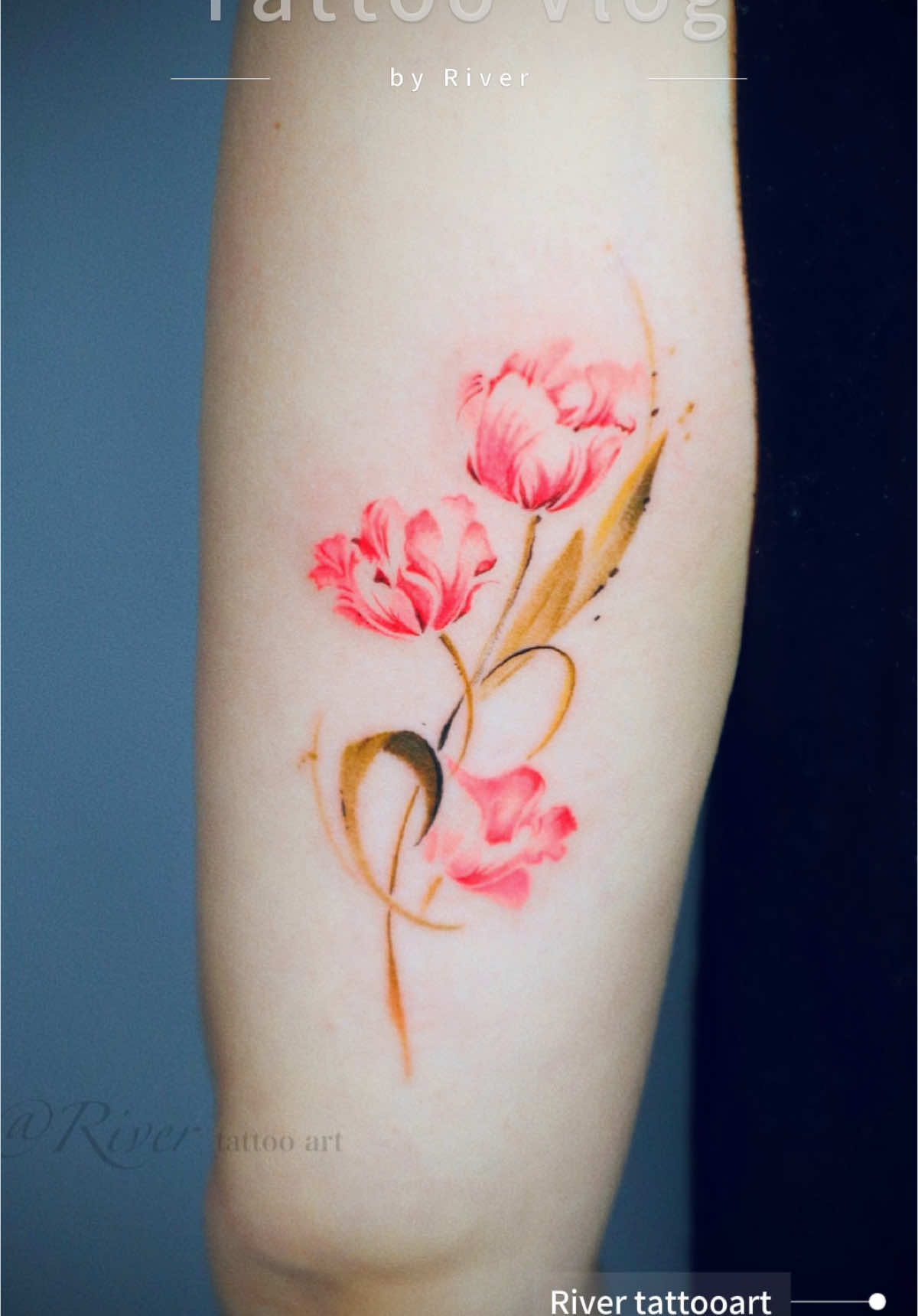 Watercolor floral piece done by @River tattoo.art  #fpy #watercolor #femaletattooartist #nyctattoo #flowertattoo