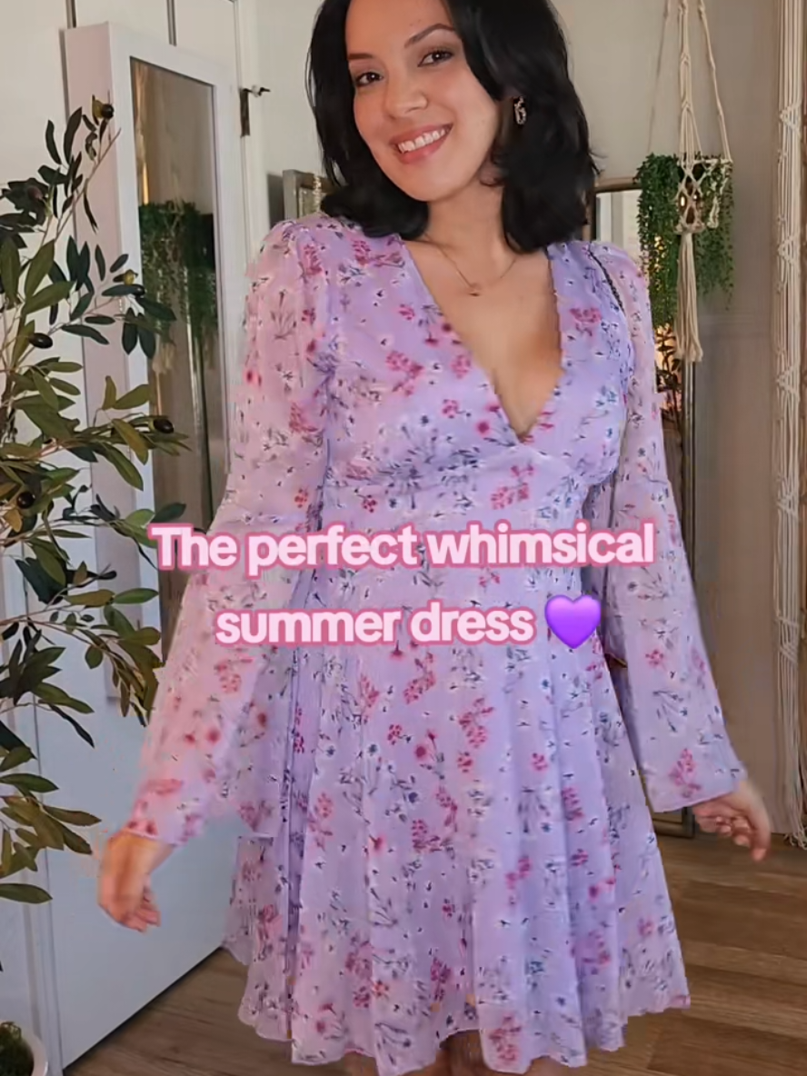 So whimsical. I can't get enough 🌸 Get it from the TikTok shop. 💜  #fashion #fashiontiktok #fashioninspo #floraldress #tiktokshop 