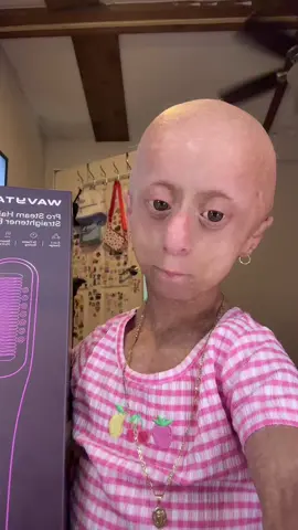 Review #review #tiktokshop #wavytalk #wavytalkhair #progeria #foryoupageofficiall 