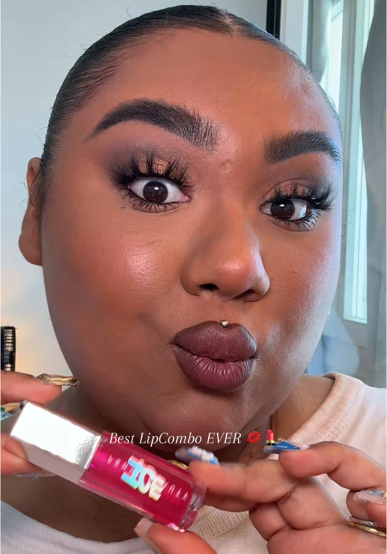You guys KNOW this combo ATE 💋💄🤩  - Using @Doll Beauty lip liner in shade killing it  @Fenty Beauty new ice lip gloss  @maccosmetics lip stick  - #lipcombo #makeup #grwm #MakeupRoutine #lipstick 