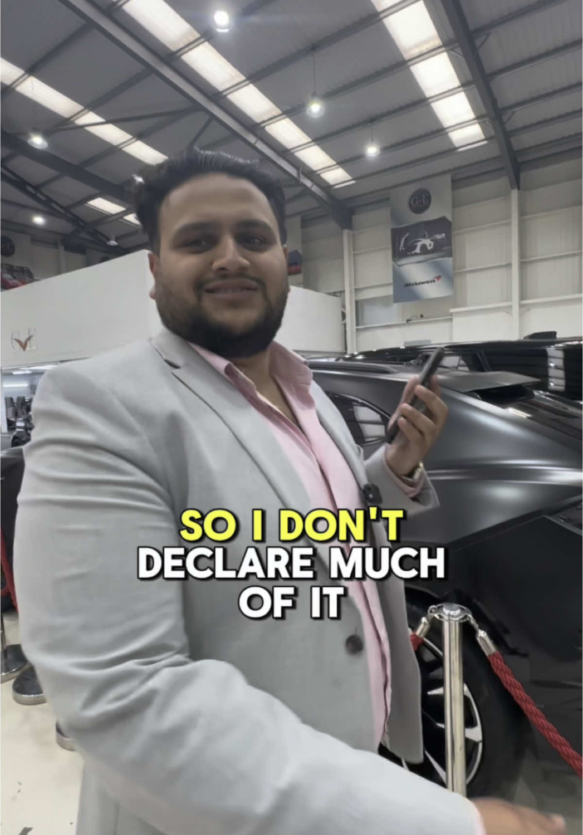 He can’t be serious 🤦‍♂️ #thedealcloser #supercars #carguy #fyp 