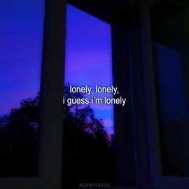 lonely, lonely, lonely, lonely // #meowpersss #lyrics #lonely #iguessimlonely #пустьвсебудеткакрешит #монологтвоейдуши #ева #ялюбилатебя #винтаж 