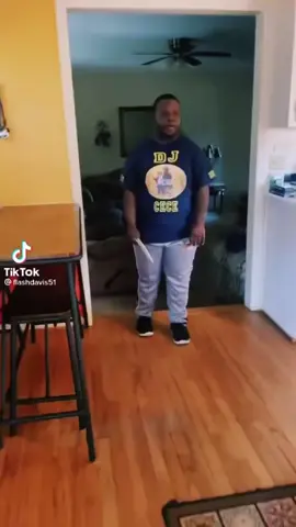 That time tall pine tried to sell Dj church😂😂 #djcece #funny #shorts #trending #youtubeshorts #fy #foryou #foryourpage #explore #explorepage #exploremore #food #breakfast #DjCece #comedy #comedian #funny #funnyvideo #reels #fbreels #trending #explorepage #explore #share
