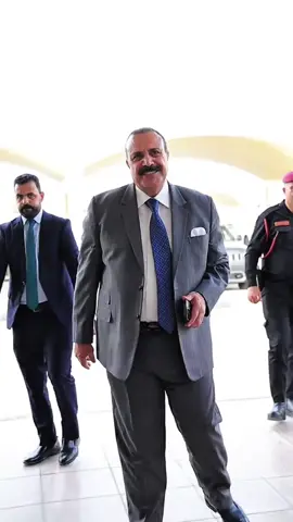 الشيخ والامين العام لحزب صدئ المواطن  اياد الجبوري #هاشتاقات_تيك_توك_العرب_العراق_ ##الشيخ_اياد_الجبوري #الشيخ_اياد_الجبوري #واحد_عراق #مجلس_النواب_العراقي_رئاسة #جبور_وعز_الجبور🇮🇶🦅 #بغداد_بصرة_موصل_الكويت_الخليج_دبي_ #تفاعلكم_لايك_متابعه_اكسبلوررررراexplore #ترند_تيك_توك_مشاهير #تيك_توك #الشعب_الصيني_ماله_حل😂😂 #كحيلان #baghdad #music #CapCut #العراق🇮🇶❤️ 