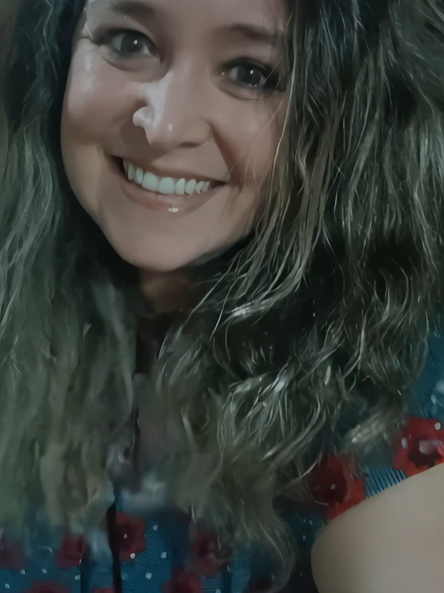 #Semfiltro #Sensual #EfeitoAnime #Quemulhereessa #doceguida #ascoroasdehojeemdia #Intensa #fyy #guidaflor22 