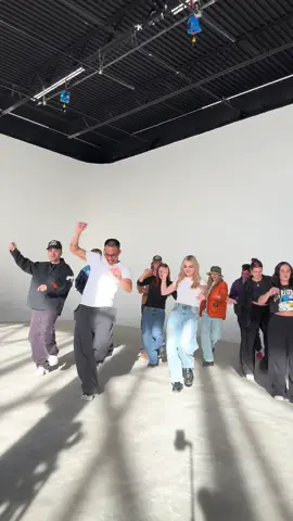 lunch break during filming the audition tapes :’) 