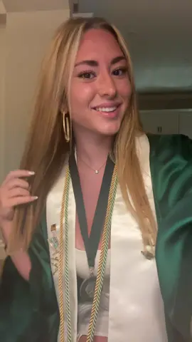 can’t believe i actually graduated 😢 #2025 