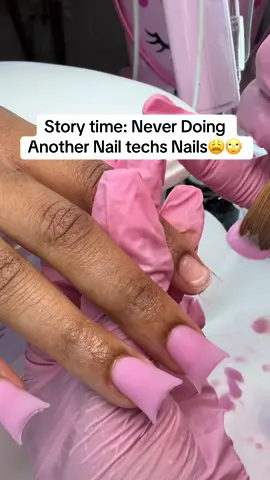 This whole situation was crazy 😭 but definitely a learning lessson!!!!!! 😩😩😩  #nailtechsoftiktok #storytime #nailtechs #nailtok #nailday #nailtips #nailtech #nailtiktok #nailart #acrylicnails #naillife #dmvnailtech #nailtutorial 