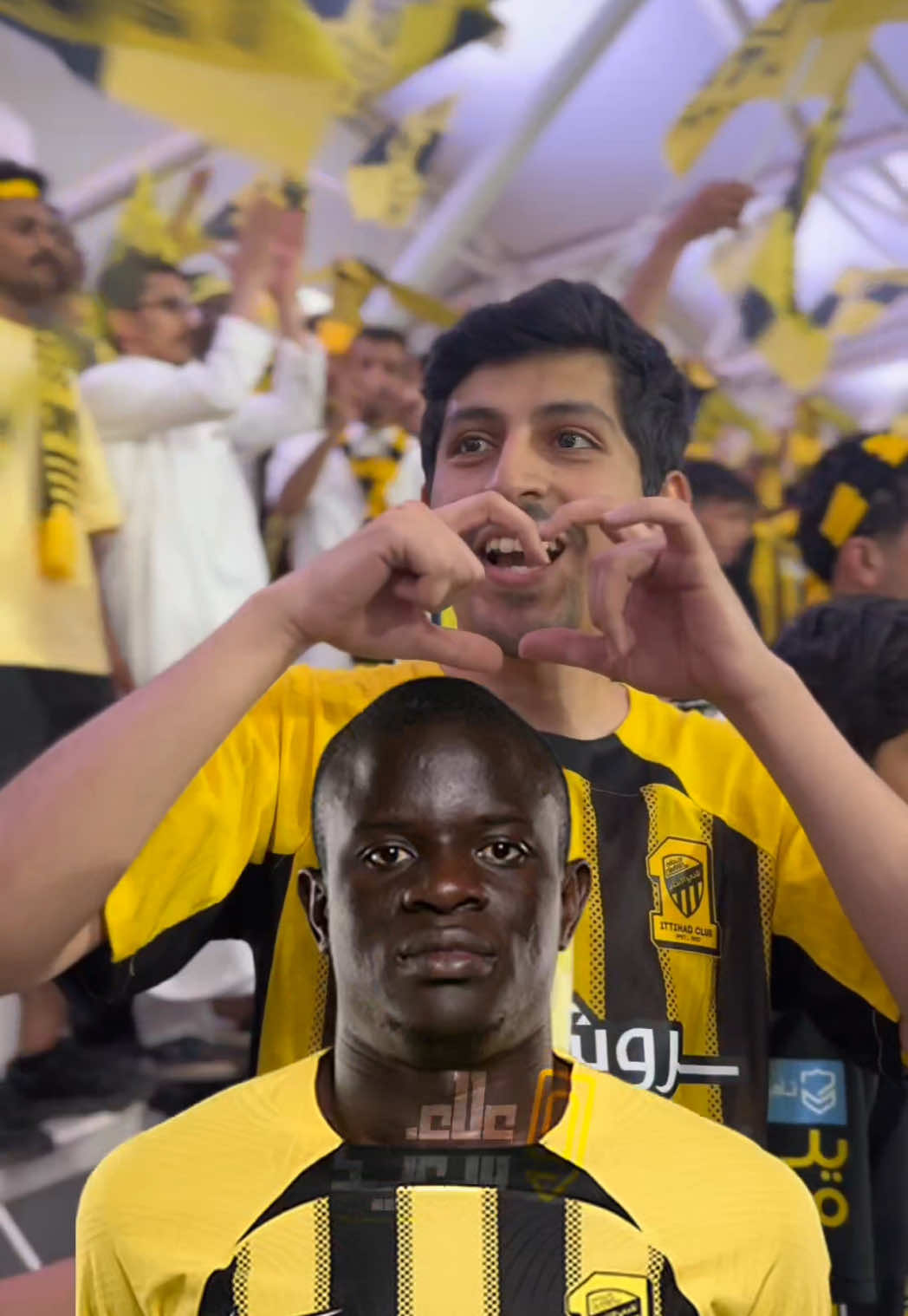 جماهير #الاتحاد تعبر عن حبها للاسطورة #كانتي #spl #علاء_سعيد #explore #sportsontiktok 