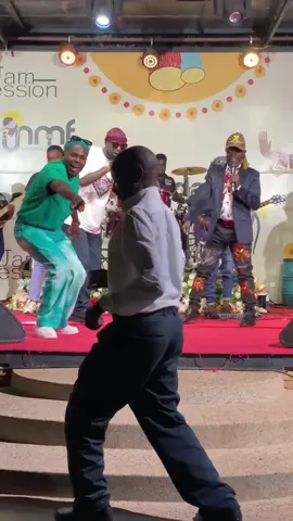 song: jeleel! - Rhude Gyal! #kasesegiant4 @KASESE GIANT 🔵🦅🇺🇬 