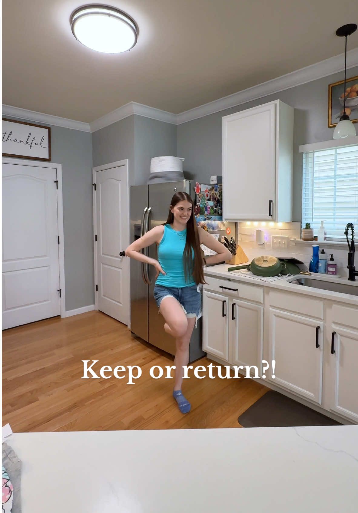 Yay or nay?! 🤷🏻‍♀️🫶🏻🤍 #jeanshorts #oldnavy #oldnavyshorts #clothinghaul #5inchshorts #womensjeanshorts #womensshorts old navy jean shorts 2025  old navy womens jean shorts  old navy curvy denim shorts  jean shorts old navy 5 in old navy jean shorts old navy shorts og old navy jean shorts