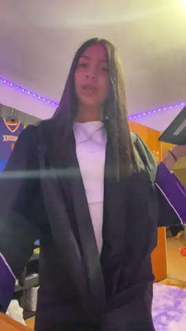 graduation day ! long live mines🫶🏽🥺 forever us 