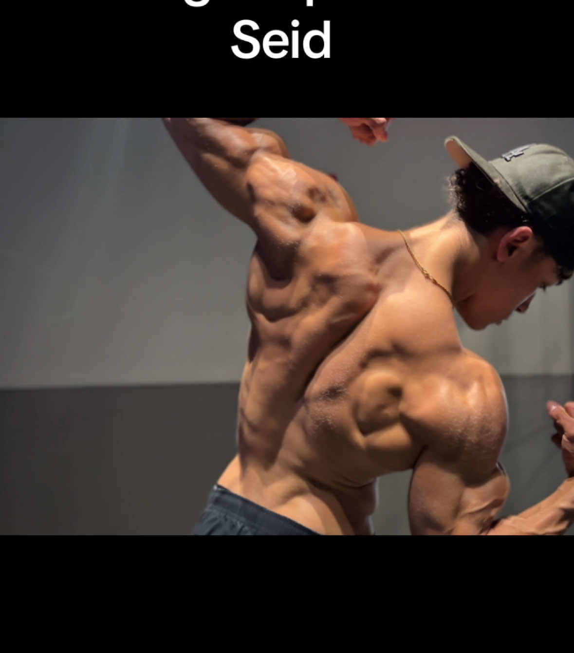 Knocking on  prime Jeff Seid’s door #gym #gymmotivation #Fitness #fitnessmotivation #fypシ #viral 
