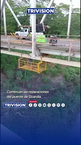🔴#NoticiasTrivisión | Las labores de reparación en el puente sobre el río Tempisque, en el sector de Guardia, continúan en desarrollo. Las autoridades mantienen trabajos activos en la estructura.