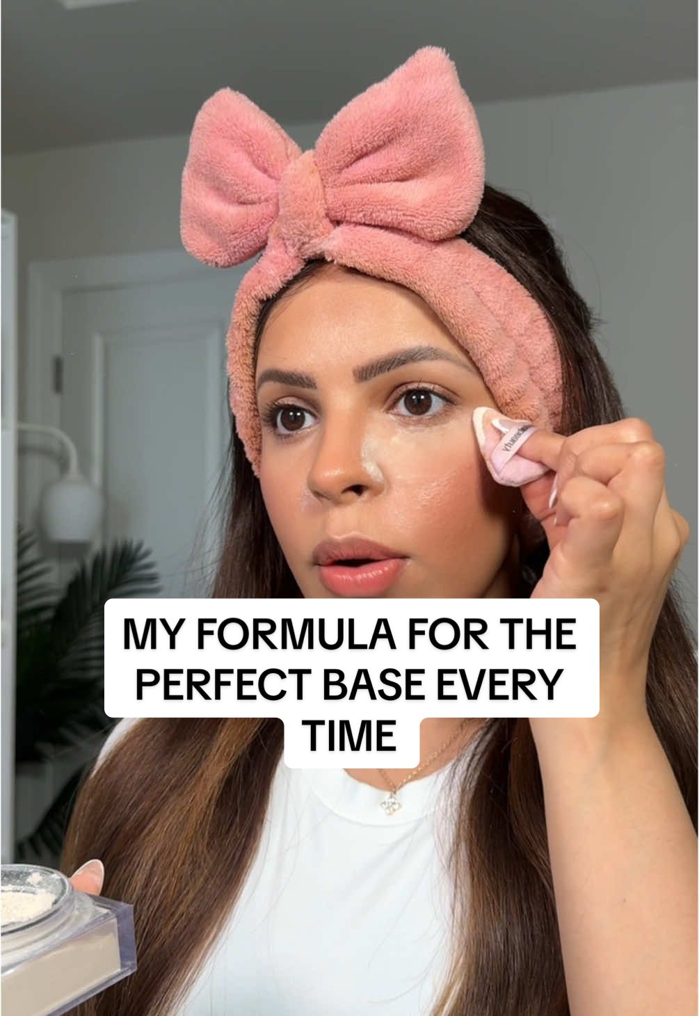 all shades below!! my formula for the most flawless base routine that never fails:  @elfcosmetics power grip primer  @Haus Labs by Lady Gaga foundation in a54 @Huda Beauty color corrector in cherry blossom @Tower 28 Beauty concealer in noho  @LYS Beauty bronzer in harmony  @Westman-Atelier cream blush in petal  Huda setting powder in pound cake  @Kosas blush in euphoria  @maccosmetics lip liner in cork  @Fenty Beauty gloss stick in fenty glow  @Charlotte Tilbury setting spray  @Patrick Ta Beauty eye palette  #makeuptutorial #basemakeup #flawlessmakeup #howtodomakeup #makeuphack 