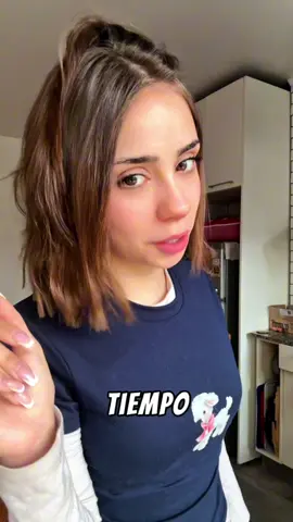 ropita mini JAJAJ un pantalón medio raro 