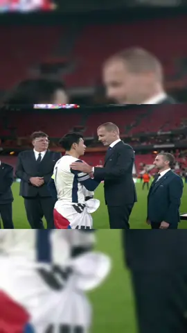 hambalyo son iyo totenham🤍🖤🏆 #foryou #foryoupagе #totenhamhotspur #uefaeuropaleague 