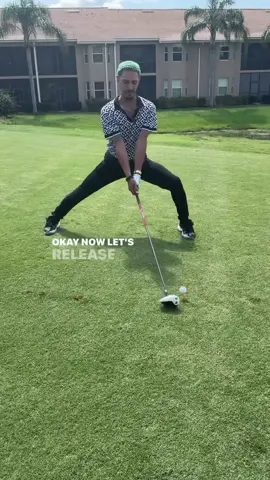 How’s my swing Kadin taught me 😂😂😂😂