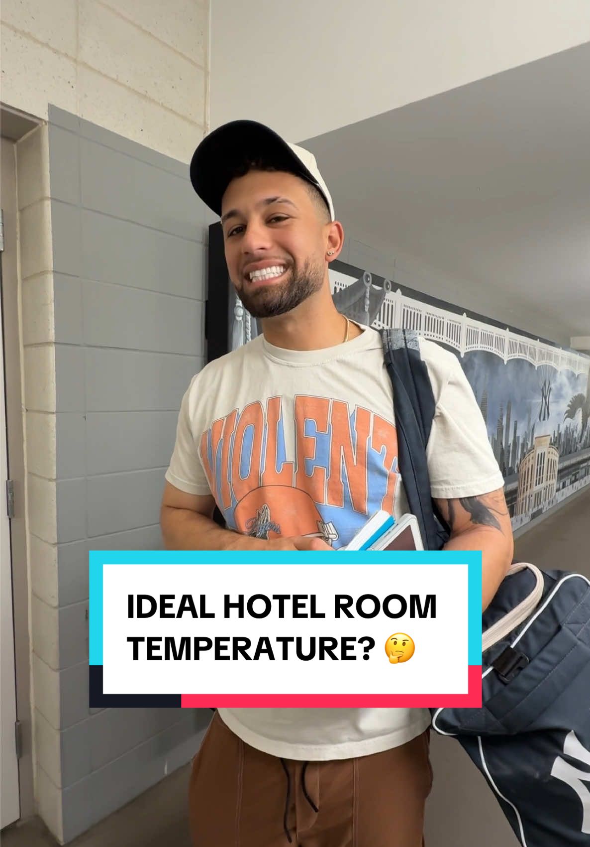 What's the ideal hotel room temperature? 🌡️🥶 #QOTD #yankees #MLB #baseball #roomtemperature #hotel #travel 