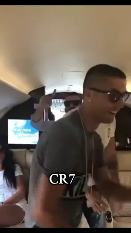 CR7 baila baila baila bail