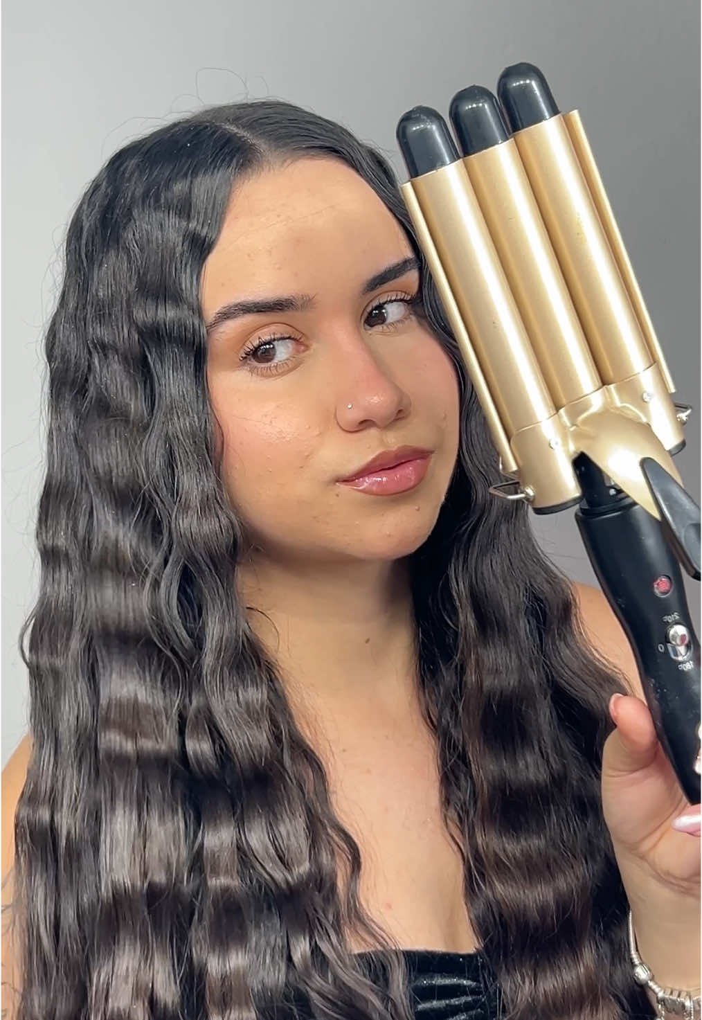fazendo triondas ao som de funk antigo 💇🏻‍♀️ quem quiser o link só pedir que eu mando 🧡 #triondas #shopee  