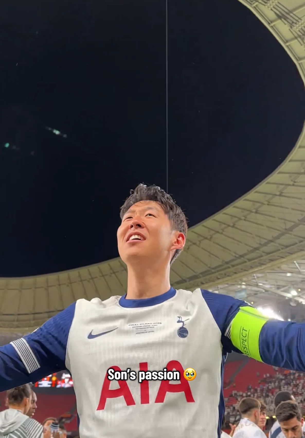 We’re not crying, you are 🥹 #UEL #UELFinal #Tottenham #ManchesterUnited #EuropaLeague 