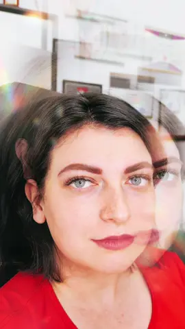 ✨ Professionelles Permanent Make-up bedeutet bei uns: keine harten Linien, keine Schablonen, keine grellen Farben. 🌿 Wir betonen deine natürliche Schönheit mit sanften Korrekturen – in zarter Aquarelltechnik. 💫 Kein Maskeneffekt – nur frischer, harmonischer Look, der zu dir passt. 📍 OVI Beauty Nbg – Imhoffstr. 14, Nürnberg 📲 Terminvereinbarung per WhatsApp: +49 176 84824266 #SchminkstiftTattoo #SchönheitDauerhaft #Beauty #Makeup #Skincare #SelfCare #beautytreatmentsvenlo  #InstaBeauty #BeautyLover #permanentmakeup #permanentmakeupnürnberg #microbladingnürnberg #ovibeauty #aquarelltechnik #natürlichebrauen #nürnbergbeauty #beautystudio #pmuartist #deutschlandbeauty #beautytrends2025 #browgoals #schönebrauen #kosmetiknürnberg #zeigdichohnefilterohnemakeup 