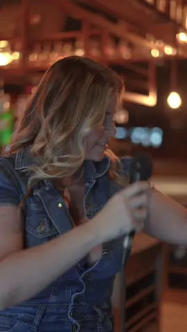 Segura essa PANCADA💋🍷♥️ #elainecristtina #sertanejo #modao #viral 