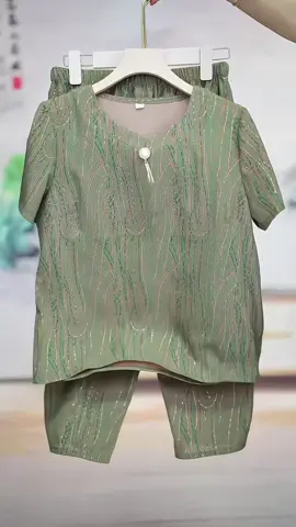 Set bộ trung niên nữ cho mẹ, bà chất lụa Hàn mềm mát, thoải mái, lịch sự #tongkho113 #hottrend #xuhuongtiktok #xh #viral #xuhuongtiktok2025 #thinhhanh #setbotrungnien #setbotrungniencaocap #setbotrungniennu #bodotrungnien #bodotrungnienchome #bodotrungnientangme #boluatangme #thoitrangtrungnien #thoitrangtrungniennu 