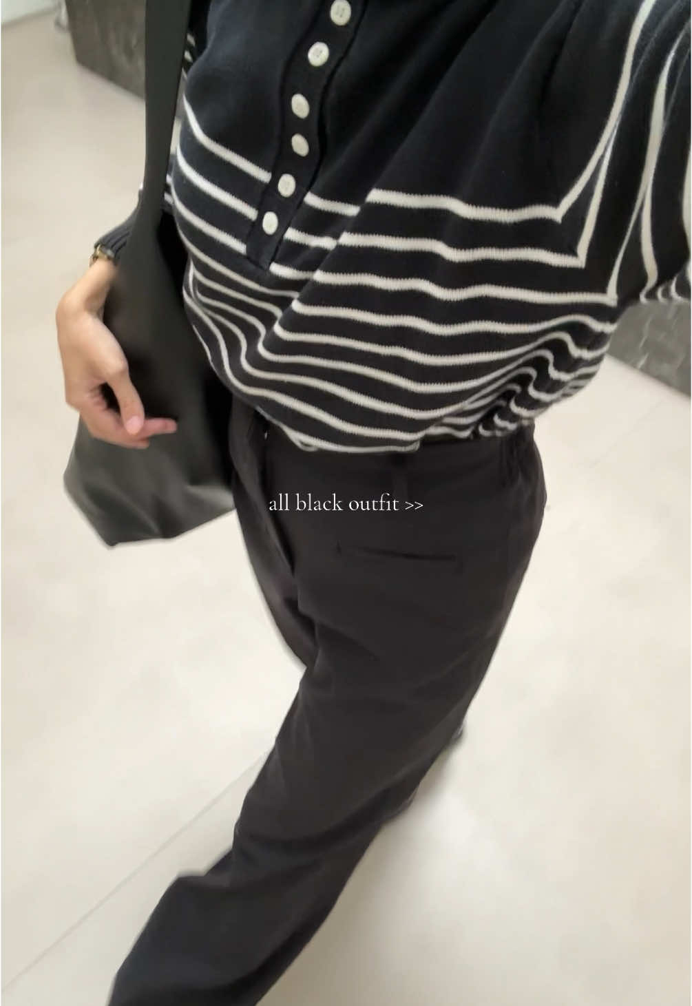 Outfit check from the ground ✔️🖤 #outfitcheck #TikTokFashion #outfitontiktok #outfitinspo #OOTD 