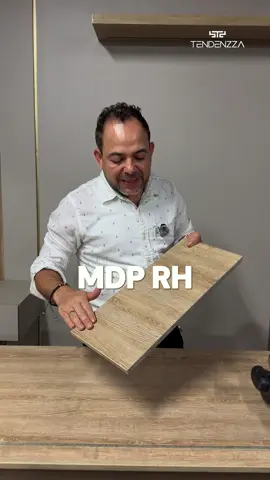 ✨¿Cómo es la Melamina RH? Su nombre técnico es MDP (Medium Density Particleboard) o Tableros de Partículas Aglomeradas, pero la conocemos mejor, como 