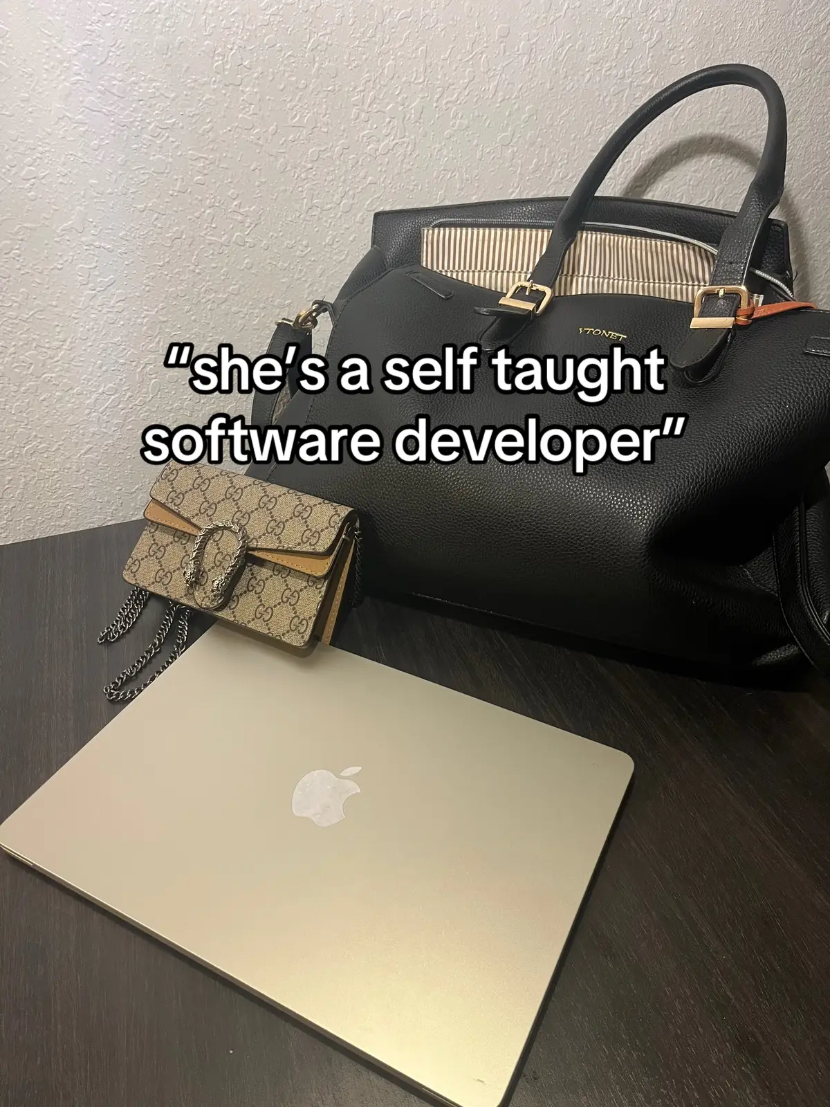 #selftaught #softwaredeveloper #softwareengineer #womenintech #minoritiesintech #horses #equestrian women in tech rise up  💻 Tech setup essentials: great WiFi and a working laptop   📸 Ideal remote workspace: views and mobility 
