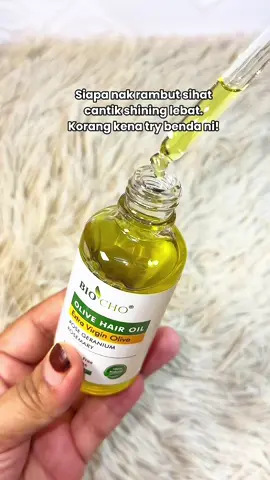 Olive hair oil banyak kebaikan, khas utk nak rambut cantik shining sihat & lebat😍✨ #oliveoil #hairoil #olive #extravirginoliveoil #minyakrambutolive #hairtreatment #haircare #haircareroutine #HairCareTips 