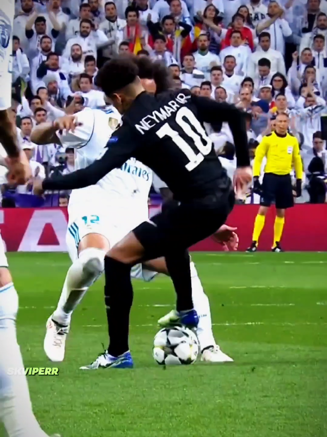 Neymar 🇧🇷🪄🎩first season PSG skills😮‍💨💨#neymar #psg #fotball #fotball_edits #fyp #brasil #skills #skillsfootball 