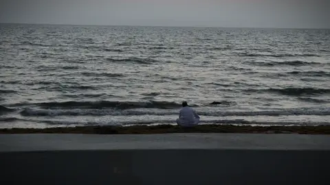 الجلسه اللي تعيد فيها شريط حياتك وتتحسف على اشيا ماكان لازم تصير❤️‍🩹😔#اكسبلورexplore 