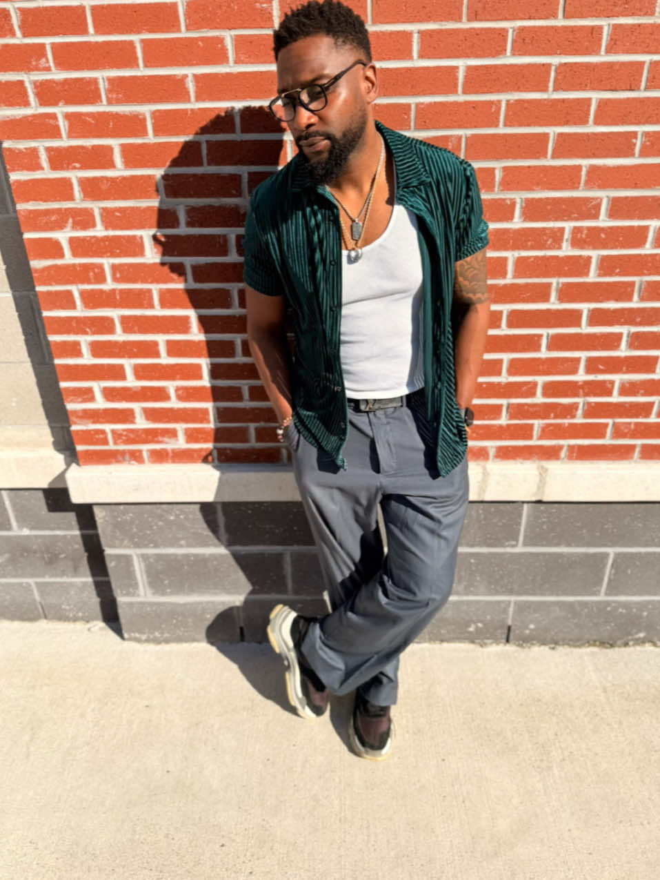 Style isn’t just what you wear—it’s how you carry yourself. Confidence is the best accessory. Hashtags: #MensFashion #StreetStyle #OOTD #MenWithStyle #StyleInspo #FashionReel #ModernGentleman #TikTokStyle #FashionVibes #MenswearDaily