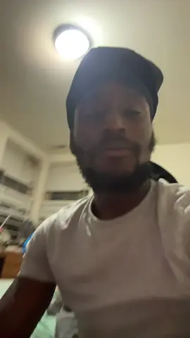“Hood Niggaz” 