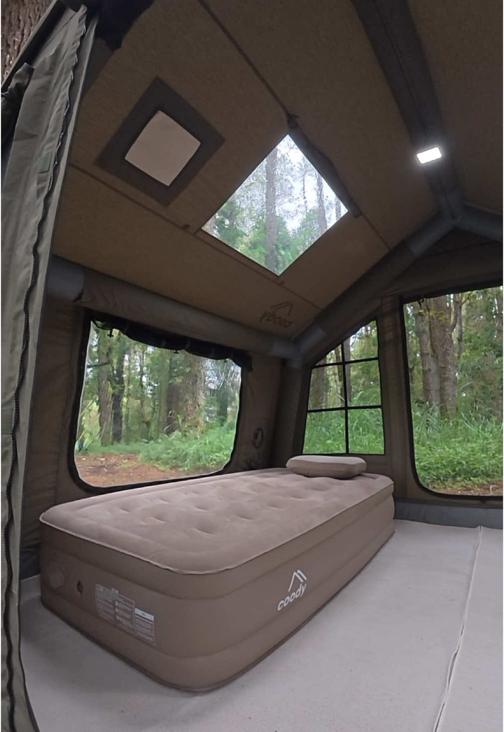 Bayangkan anda ada disini? Tenda angin Coody 8.0 Tenda angin premium & peralatan Outdoor Coody Tenda Indonesia Official distributor  #CoodyTendaIndonesia #camping #tenda #tendaangin  #Outdoors