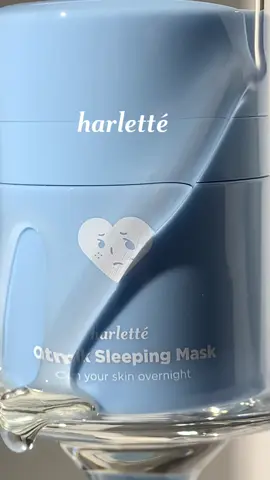 Sleepmask andalan kalo kulit lagi berjerawat, kemerahan pake ini dehh 🫶🏻  #harlette #harlettebeauty #harletteoatmilksleepingmask #sleepingmask #mask #skincare 