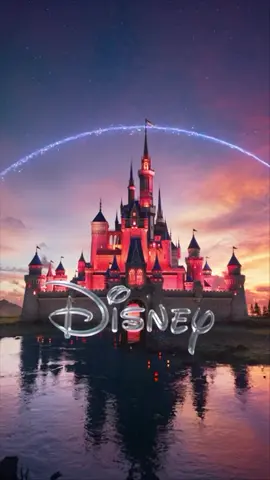 Ataque de FOFURAAA 🥹😭💚 Saiu o primeiro trailer do live-action de Lilo & Stitch. O longa chega aos cinemas em 22 de maio!  _ #filmeseseries #dicadefilme #loucosporfilmes #stitch #liloestitch #disneybr #disneybrasil 