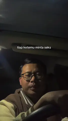 Berani meninggalkan adalah bentuk mencintai diri sendiri. Pergilah sebelum hidupmu semakin kacau dan rumit.#deeptalk #selfhealing #ruangbercerita 