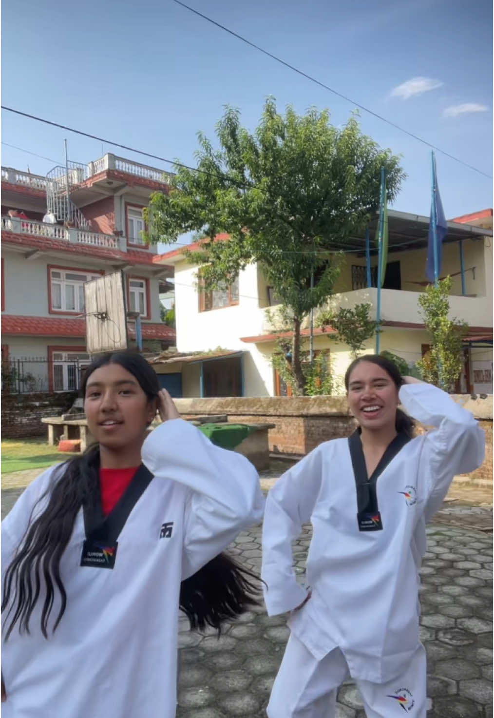 Swaveeeeee ❤️‍🔥🔥 .@🌺  . . . . . . . #fyppppppppppppppppppppppp #trending #tkdgirl #taekwondo #dance #taekwondofighter #taekwondoplayer #swave 