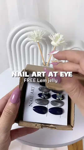 Super cute! Mudah dilepas pasang lagi 💅#nailart #nails #kukupalsu 
