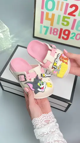 Dép Sục Cho Bé Gắn Sticker #achakids #depsucchobe 