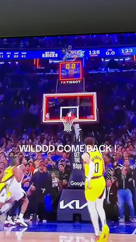 Yooooo what a freaking shot 🏀 #tiktik #NBA #finals