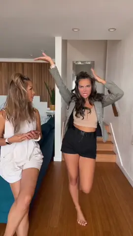 Get it girl! 🤣🌺✨ #glennmedeiros #80s #teenagepopstar #teenageheartthrob #nothingsgonnachangemyloveforyou #sheaintworthit #lonelywontleavemealone #meminusyouequalsblue #longandlastinglove #themedeirosfamily #prouddaughter #grateful #thankful #family #Lifestyle #familylifestyle #teen #popstar #fyp