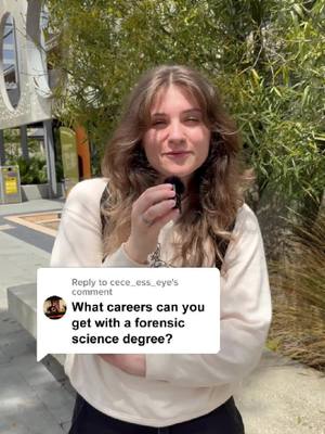 Big goals in science? Start at Deakin, the No.1 Vic uni for graduate employment*.