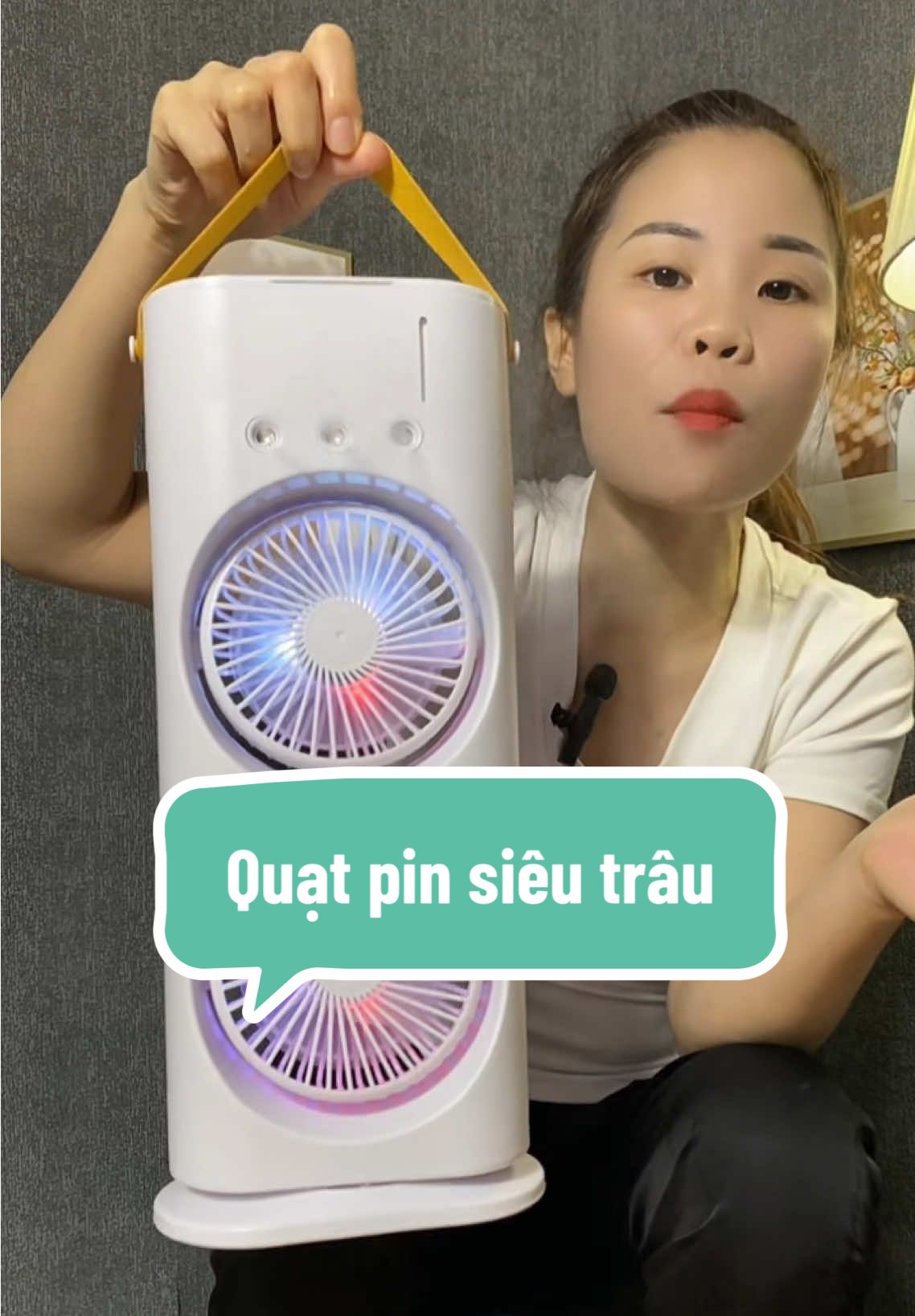 Quạt tích điện phun sương 2 tầng loại 1,pin 6-8 tiếng có kèm bóng ngủ #quattichdien #quatphunsuong #xuhuong #nghiaemriview 